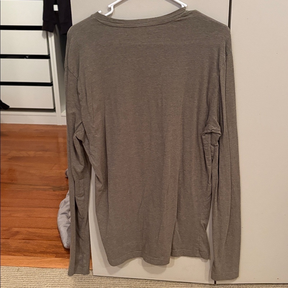 Men’s H&M Slim Fit Long Sleeve Shirt – Olive Green (M) - Picture 3 of 3